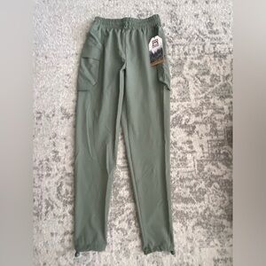 avalanche hiking/outdoor pant NEW WITH TAGS